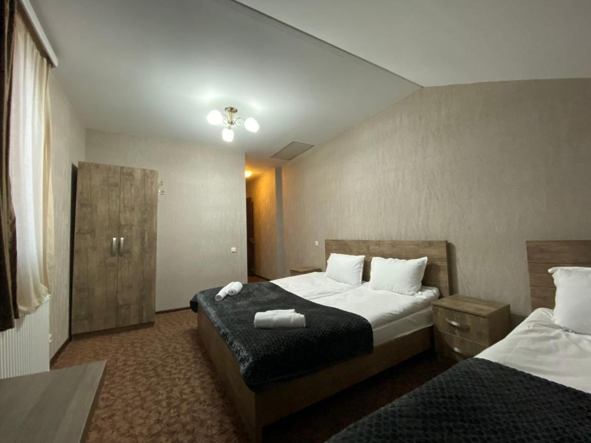 Hotel Uptown Boutique Kazbegi Exterior foto
