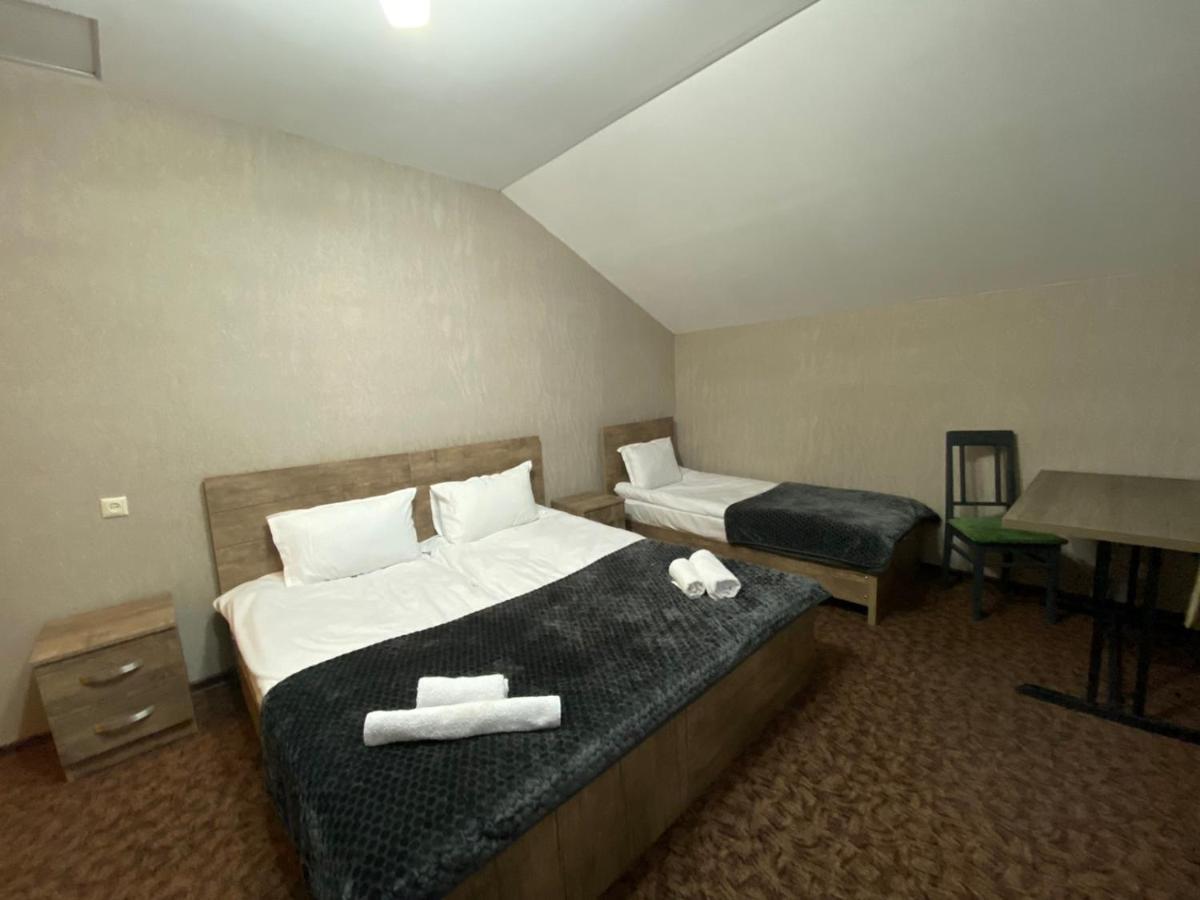 Hotel Uptown Boutique Kazbegi Exterior foto