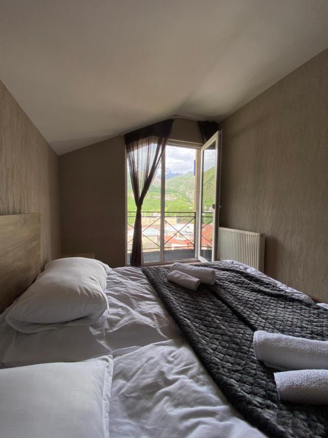 Hotel Uptown Boutique Kazbegi Exterior foto