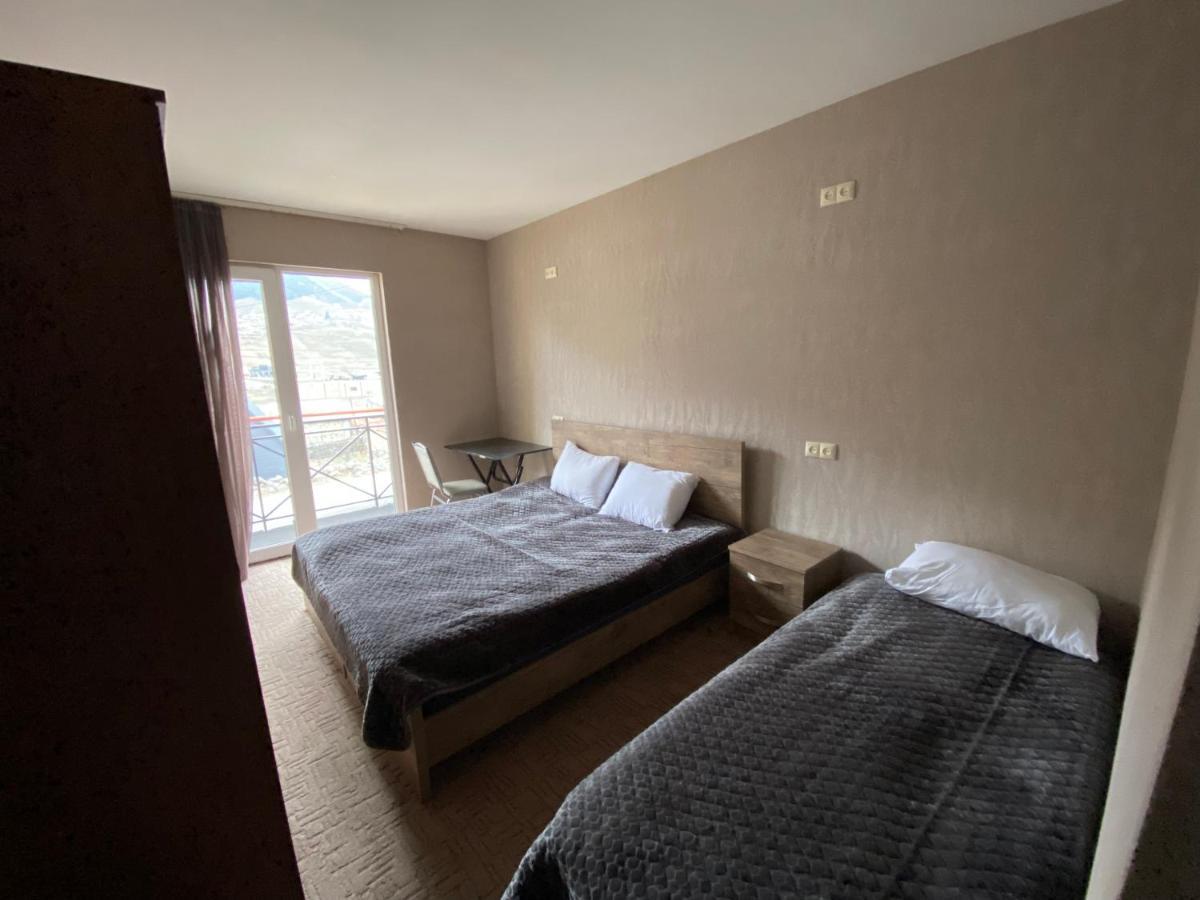 Hotel Uptown Boutique Kazbegi Exterior foto